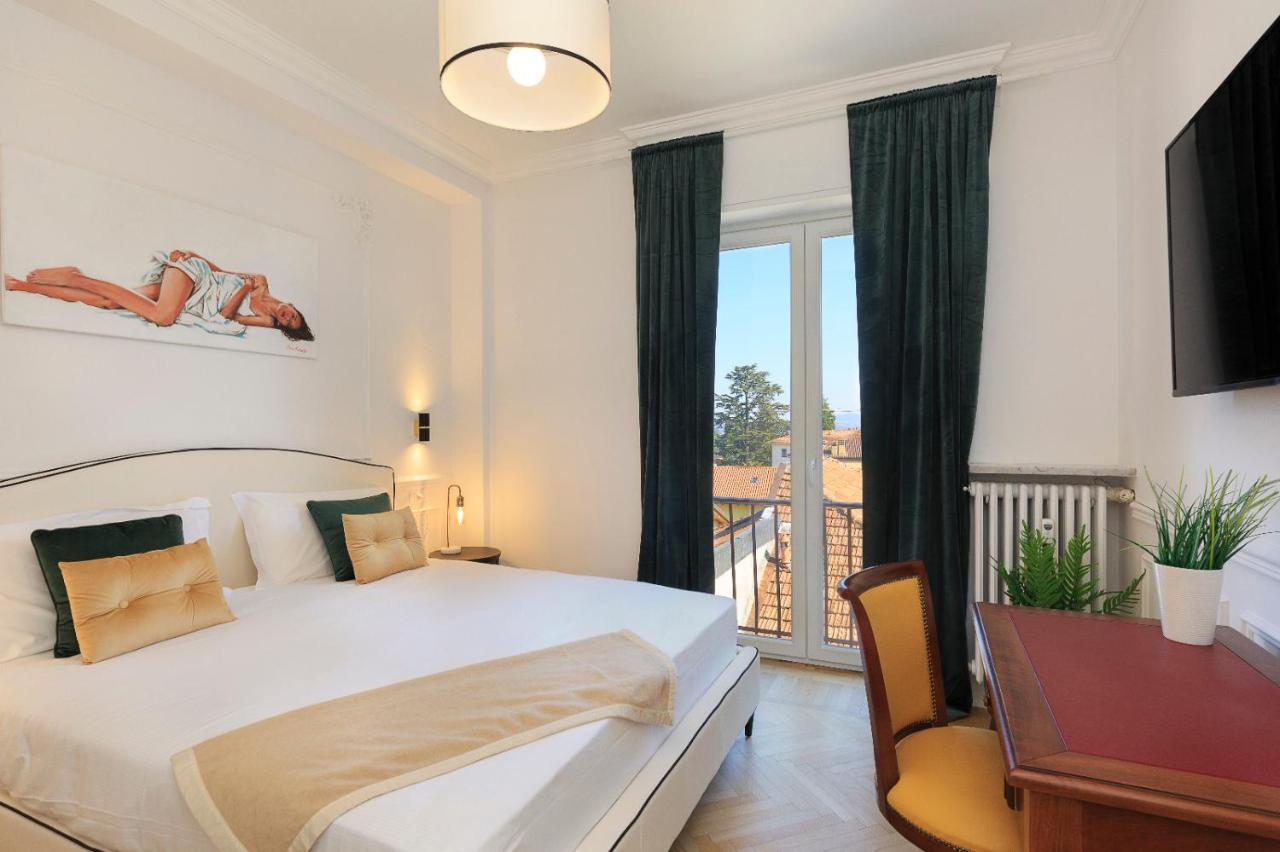 Apartamento Iris Lesa Exterior foto